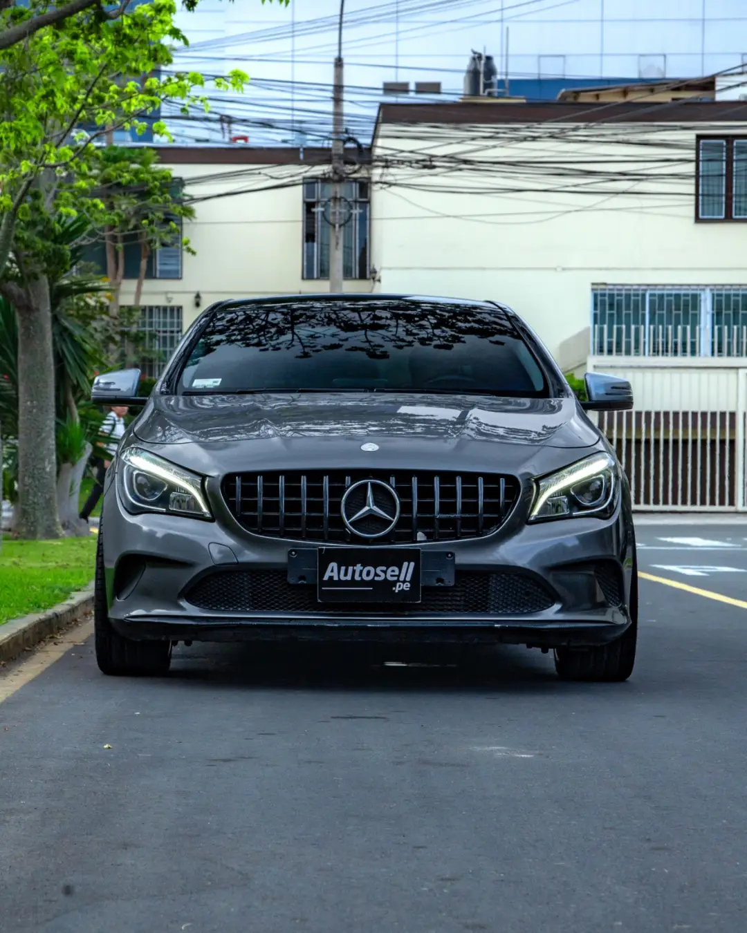 Mercedes Benz CLA 180