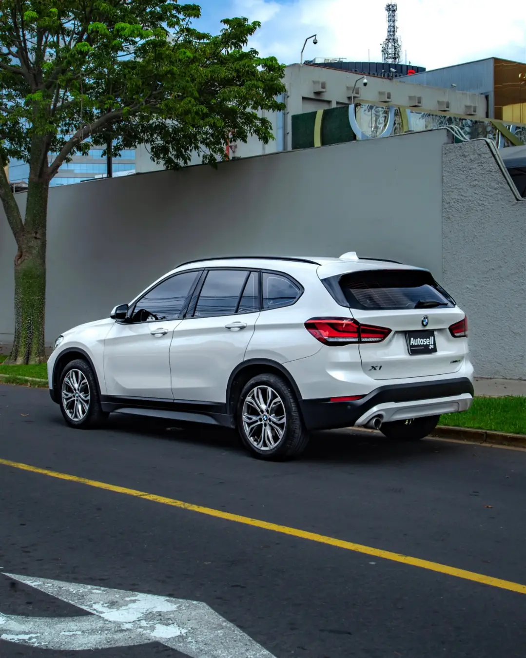 BMW x1