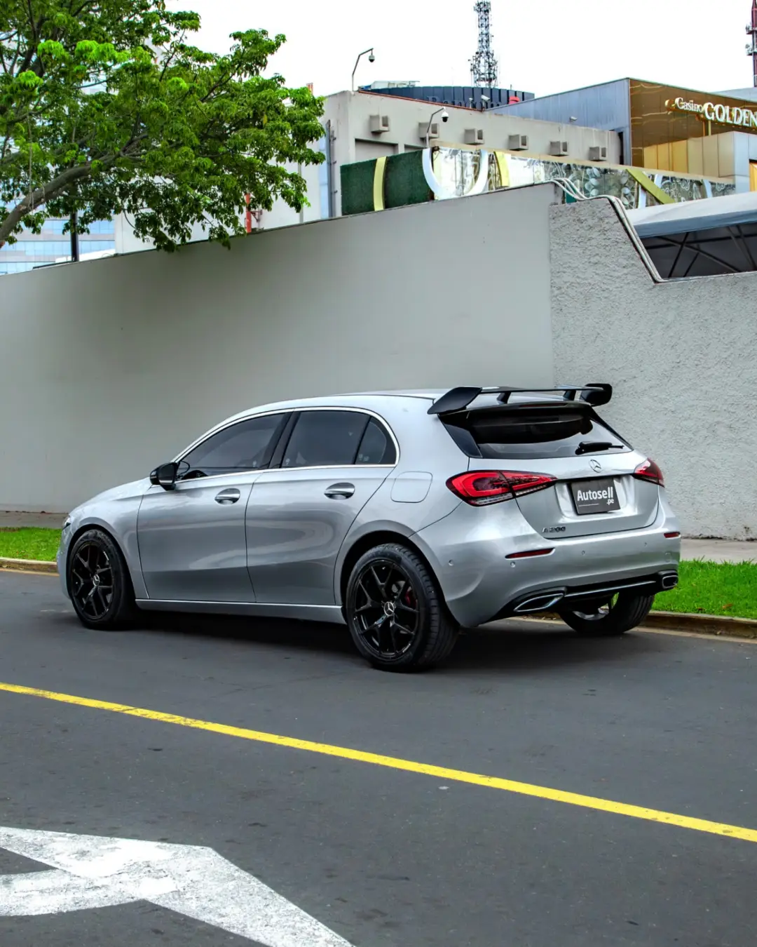 Mercedes Benz A200