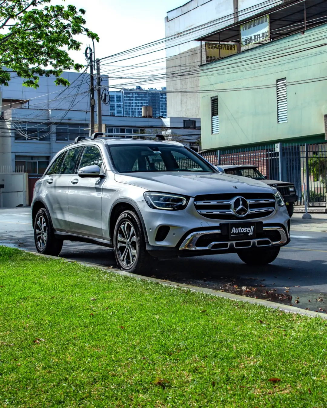 Mercedes Benz GLC200