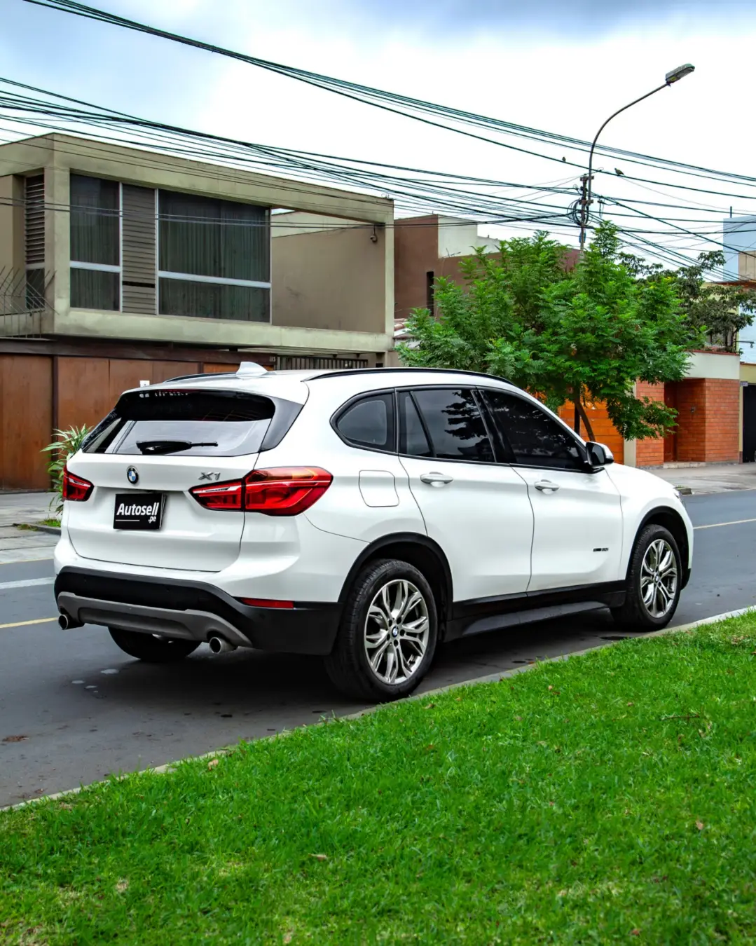 BMW x1