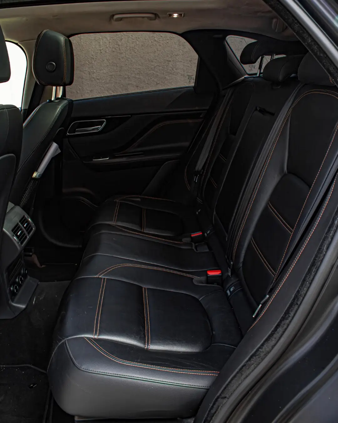 Jaguar F pace