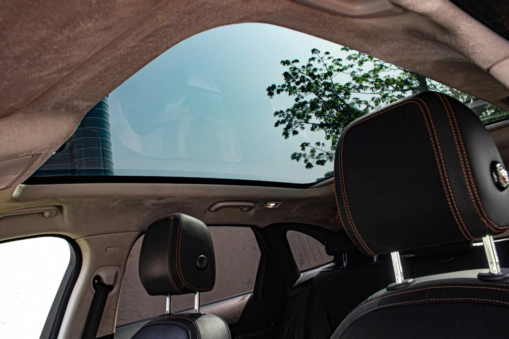 Jaguar F pace