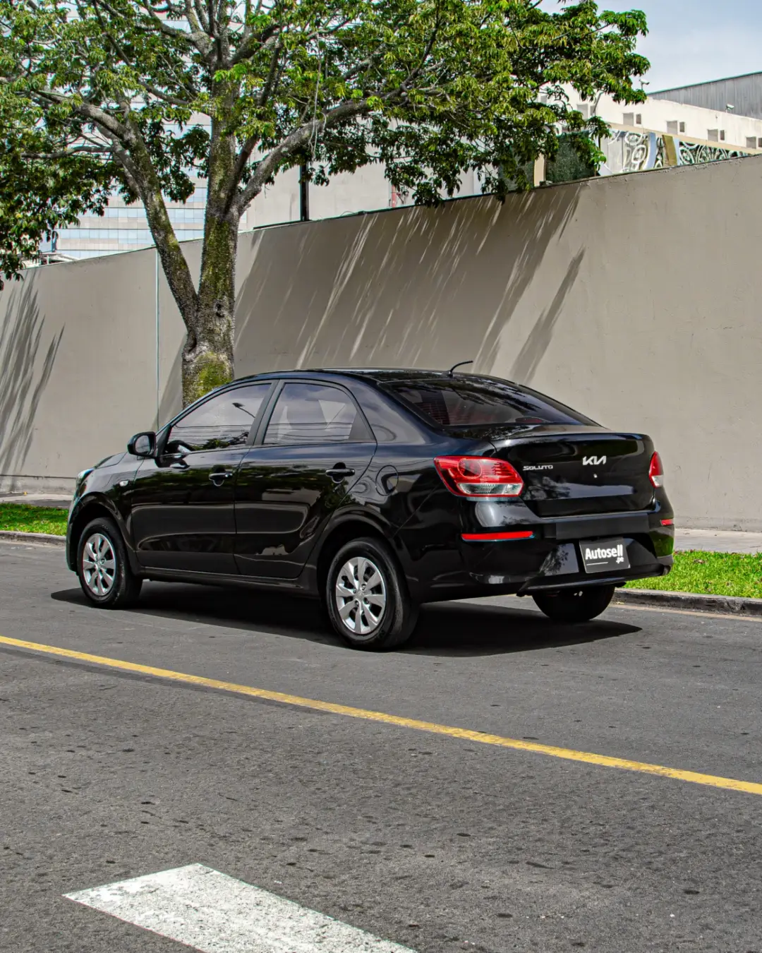 Kia Soluto