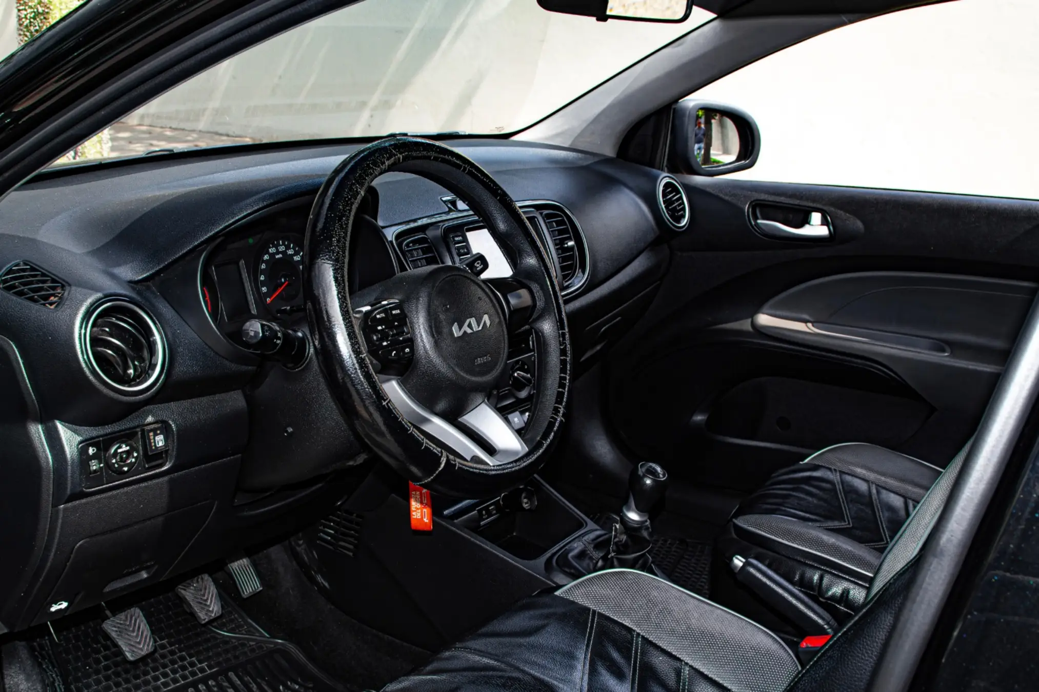 Kia Soluto