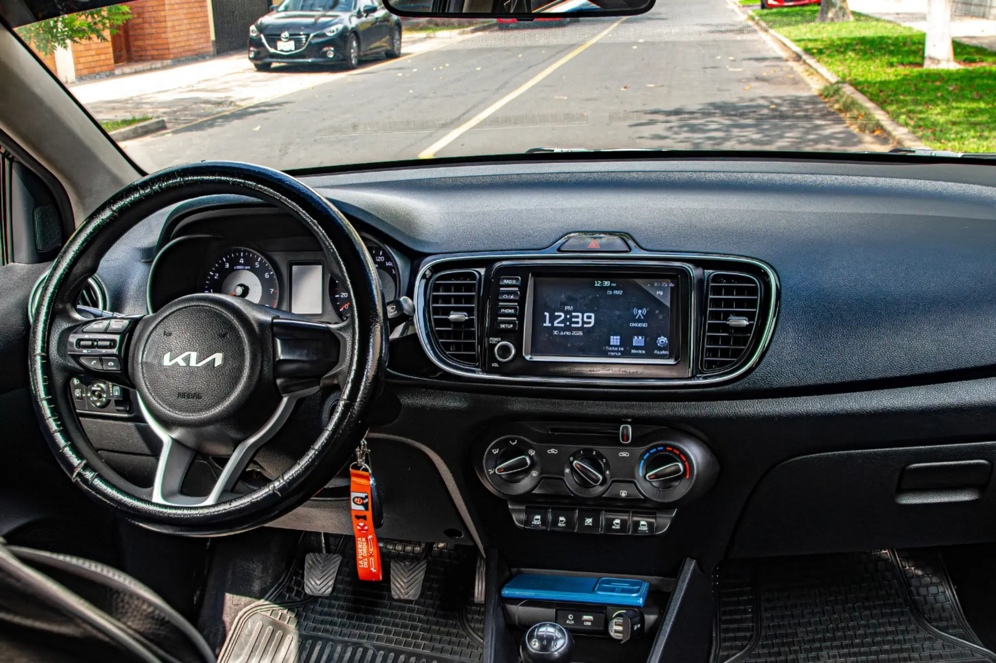 Kia Soluto