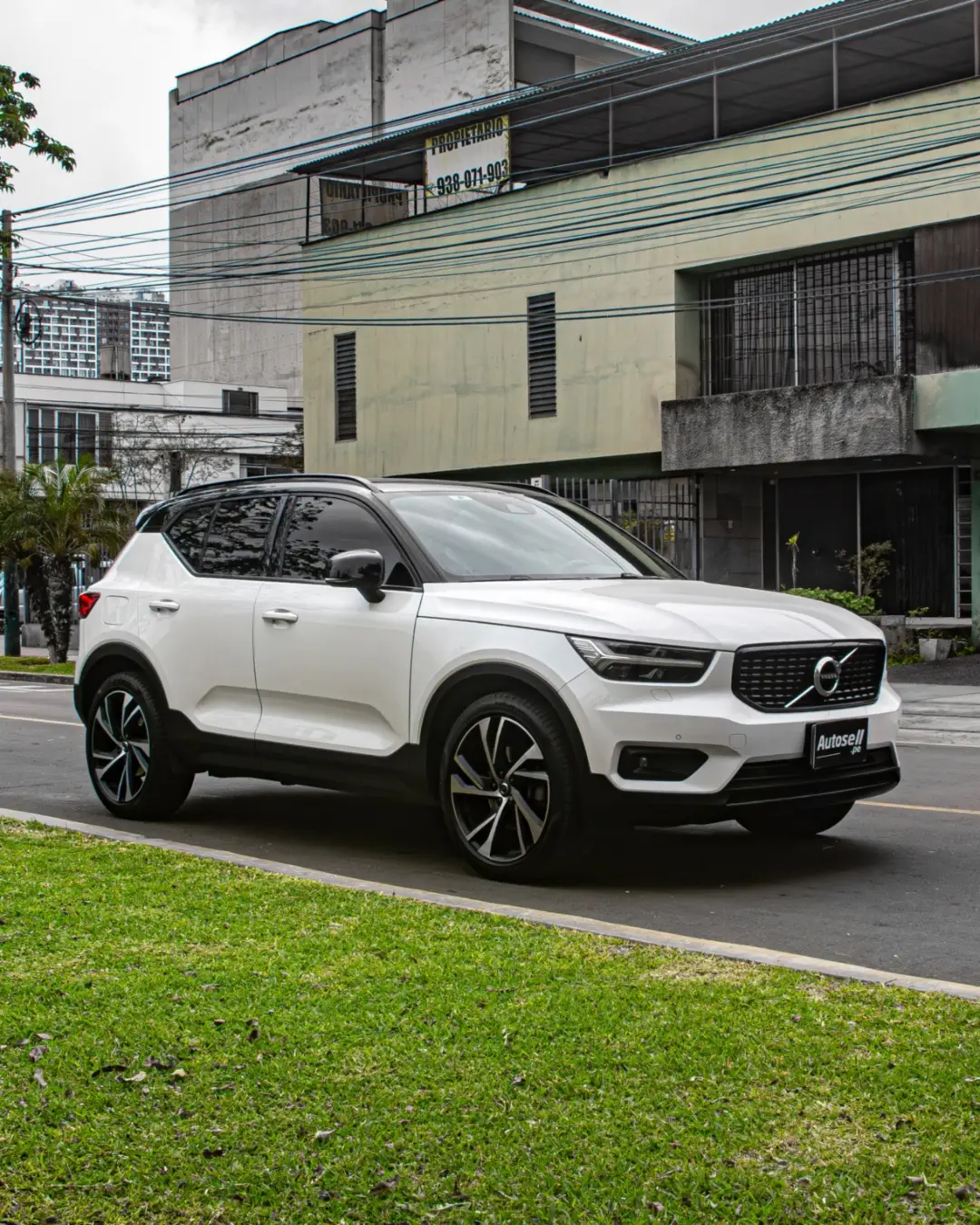 Volvo XC40