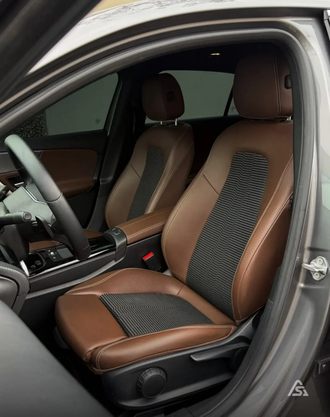 Mercedes Benz A200