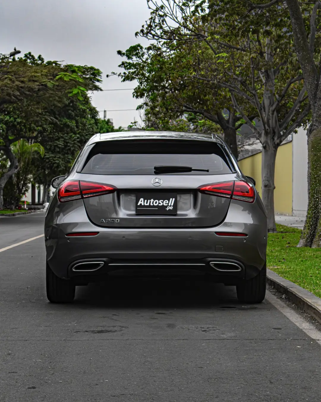 Mercedes Benz A200