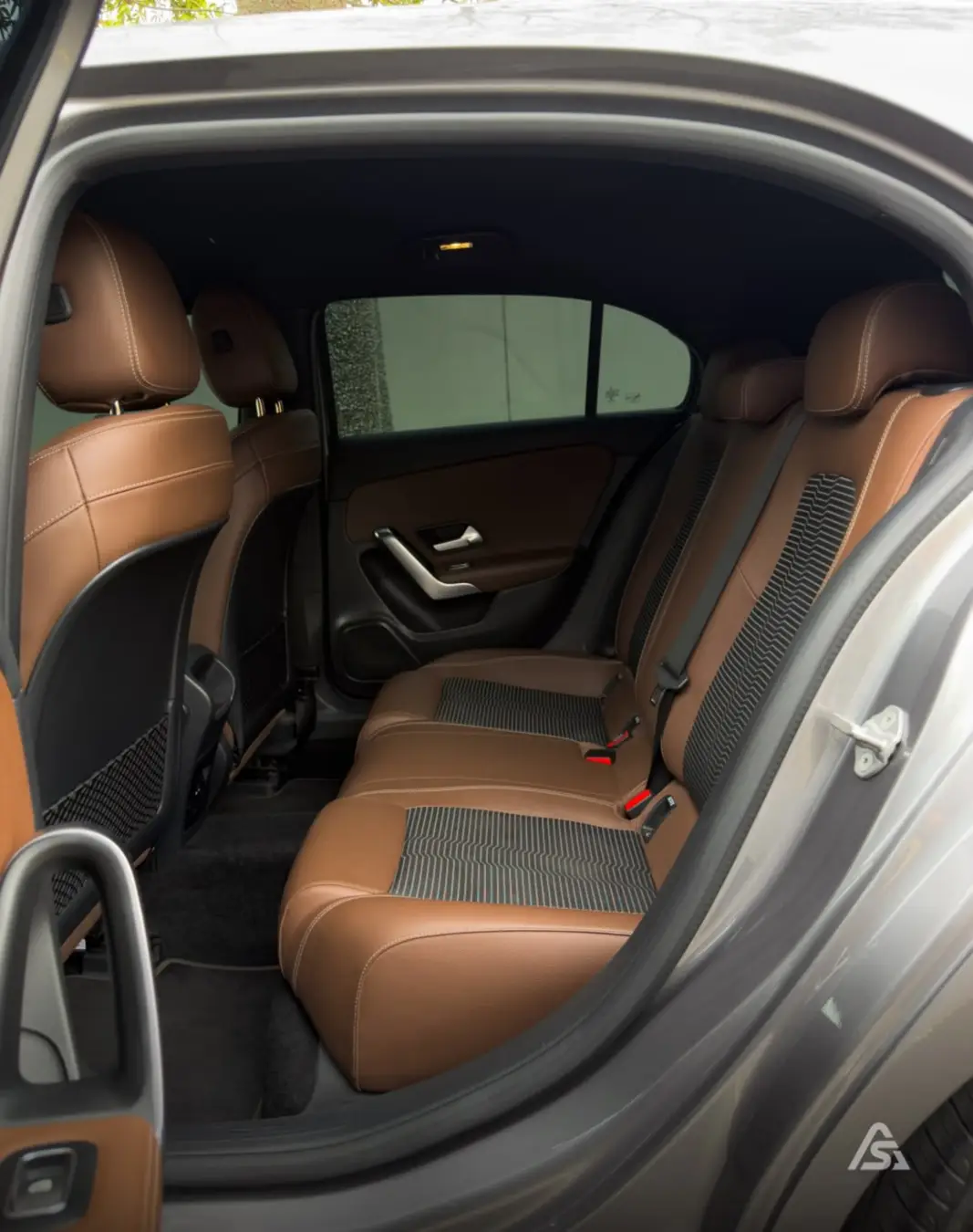 Mercedes Benz A200