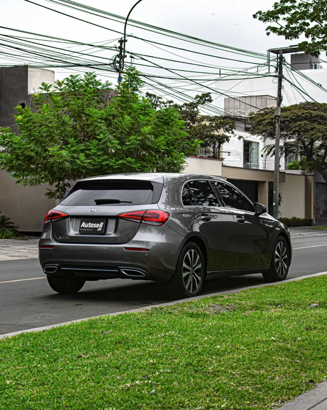 Mercedes Benz A200