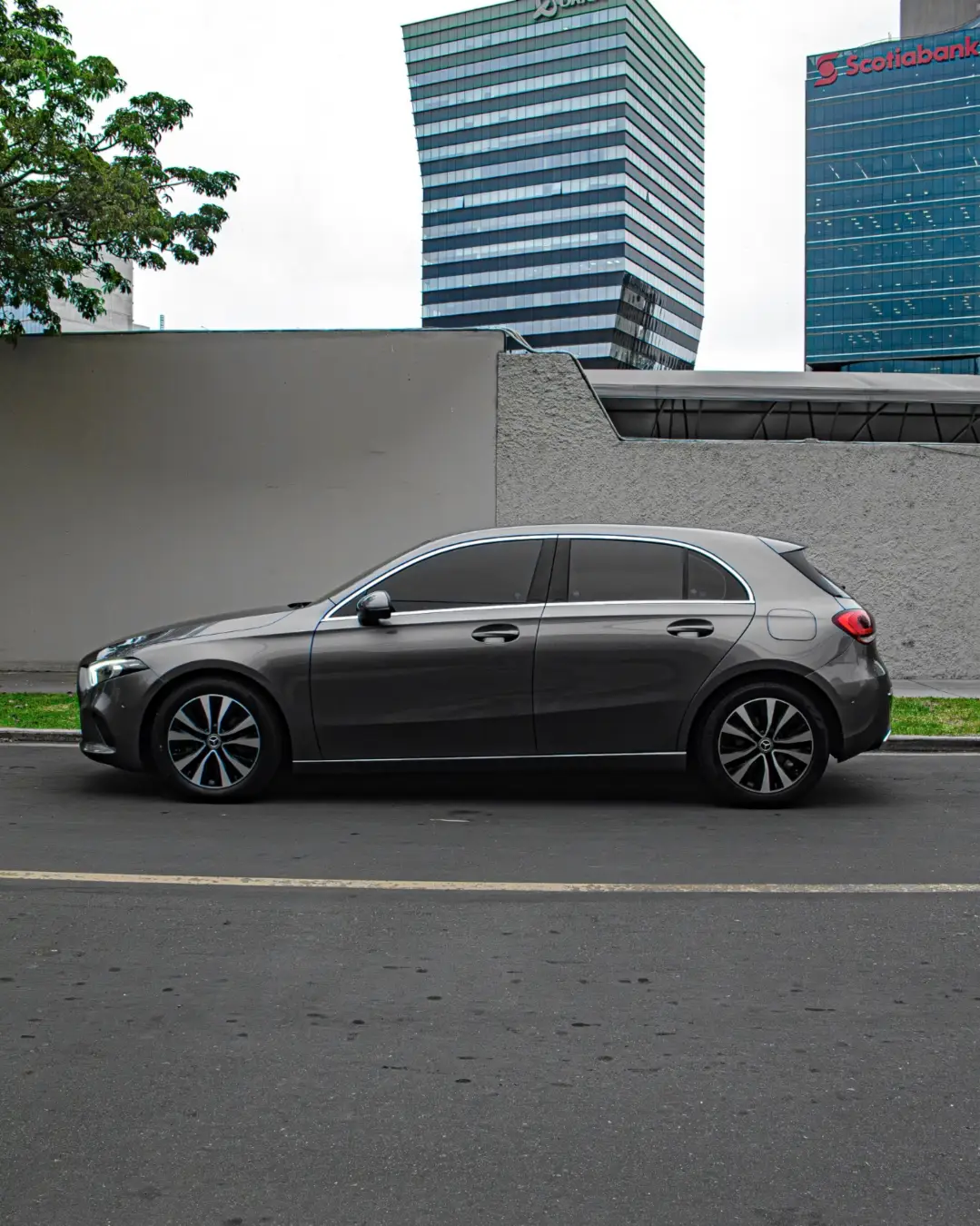 Mercedes Benz A200