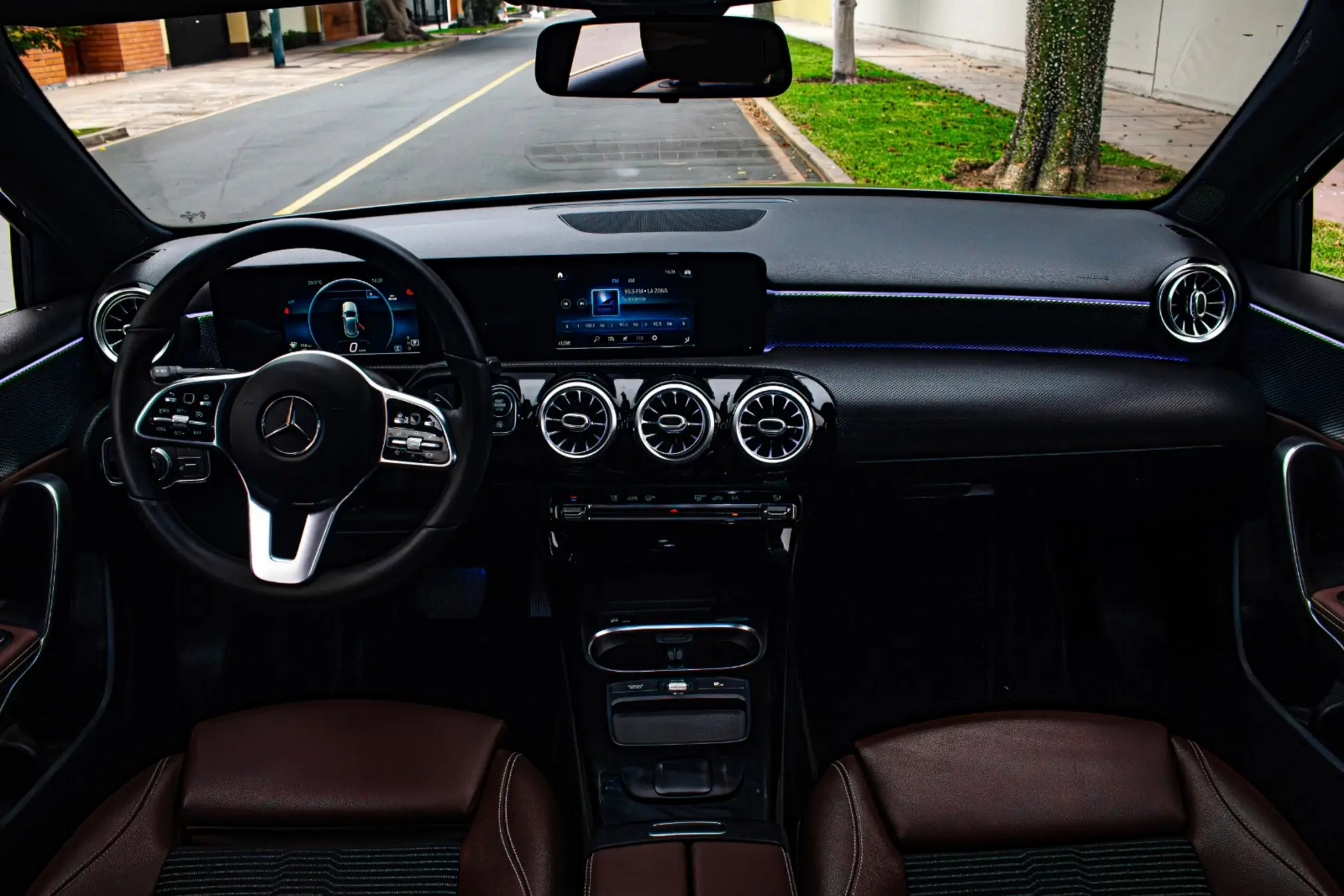 Mercedes Benz A200
