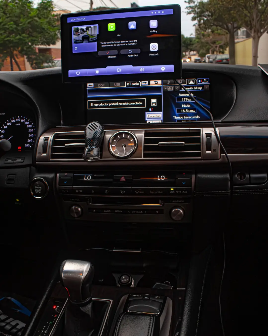 Lexus LS