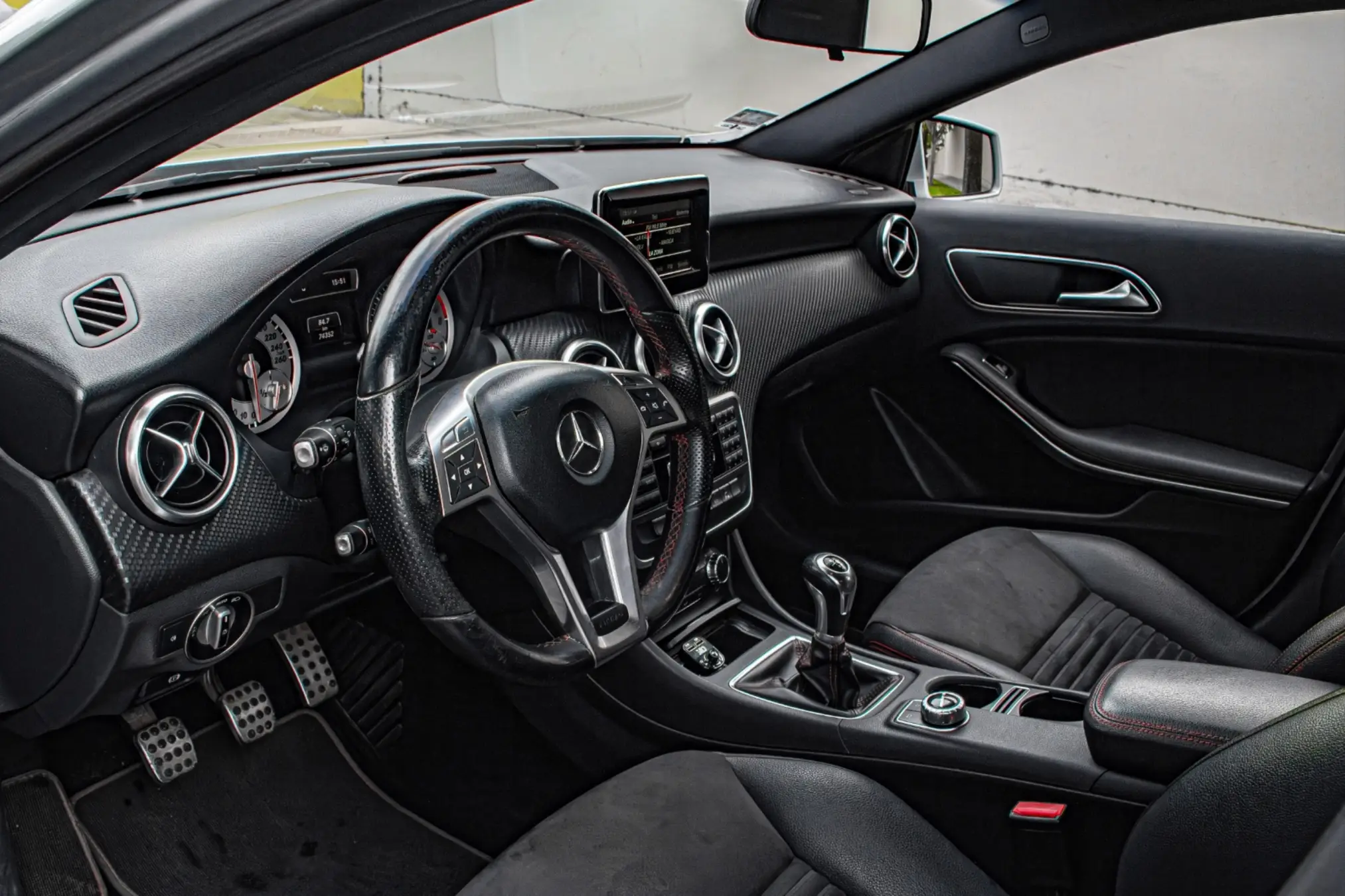 Mercedes Benz A200