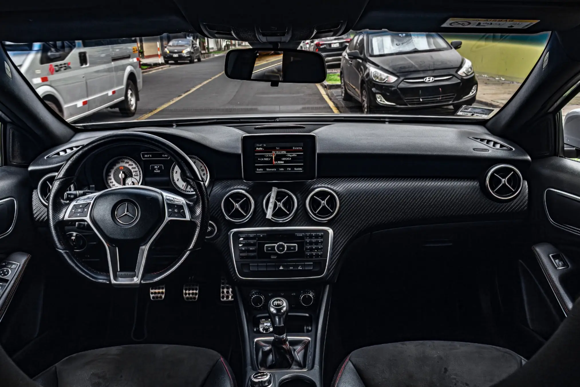 Mercedes Benz A200