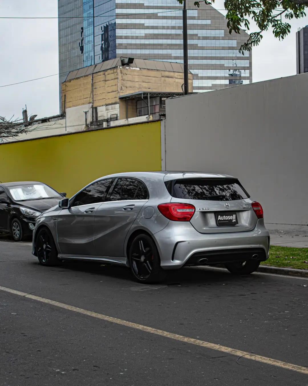 Mercedes Benz A200
