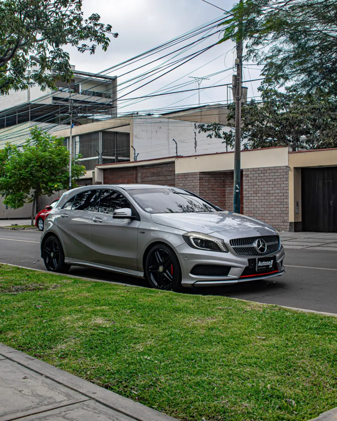 Mercedes Benz A200