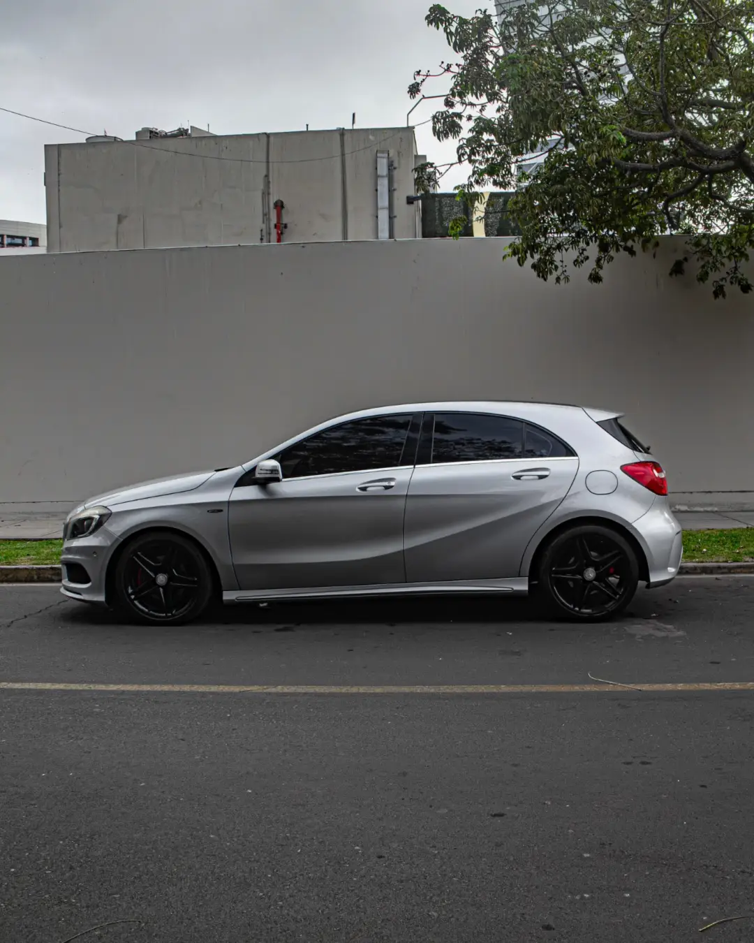 Mercedes Benz A200