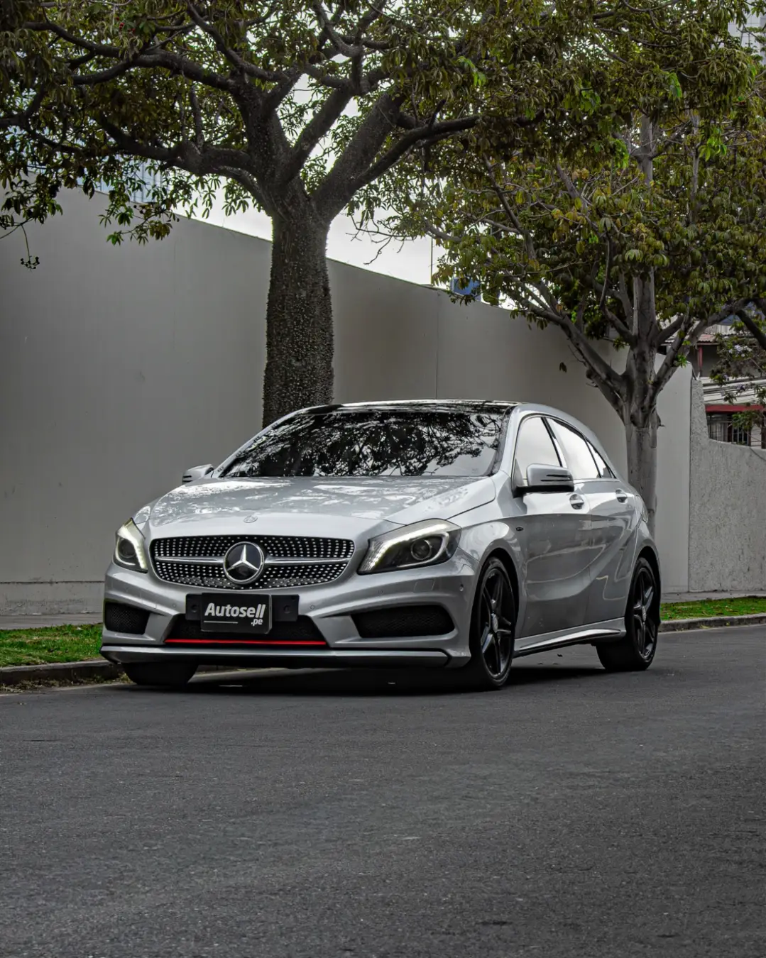 Mercedes Benz A200