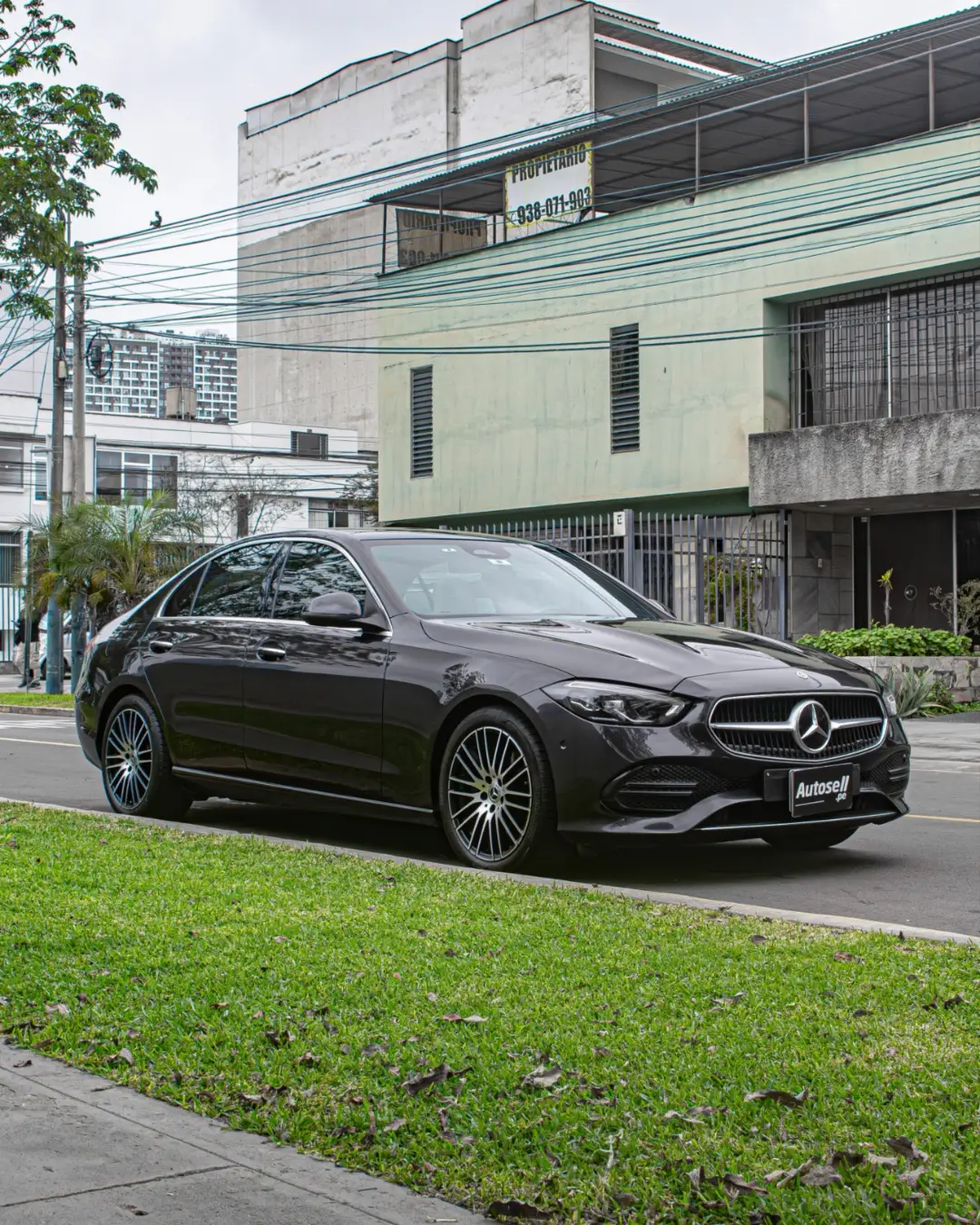 Mercedes Benz C200