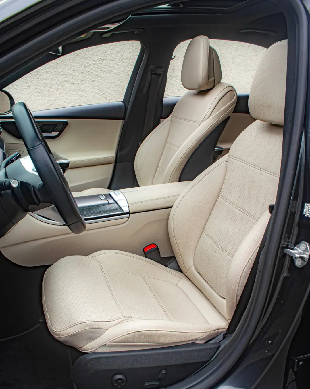 Mercedes Benz C200