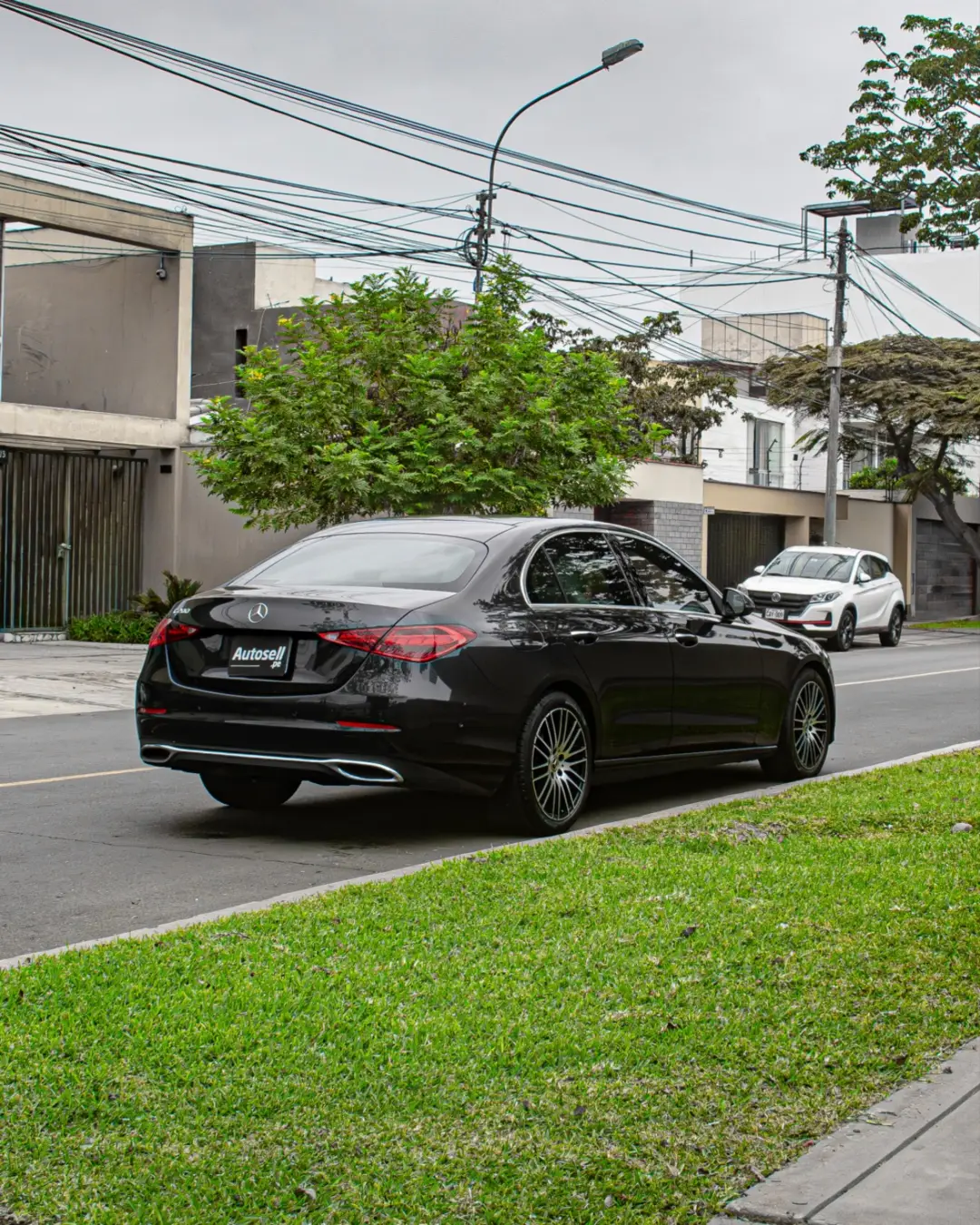 Mercedes Benz C200
