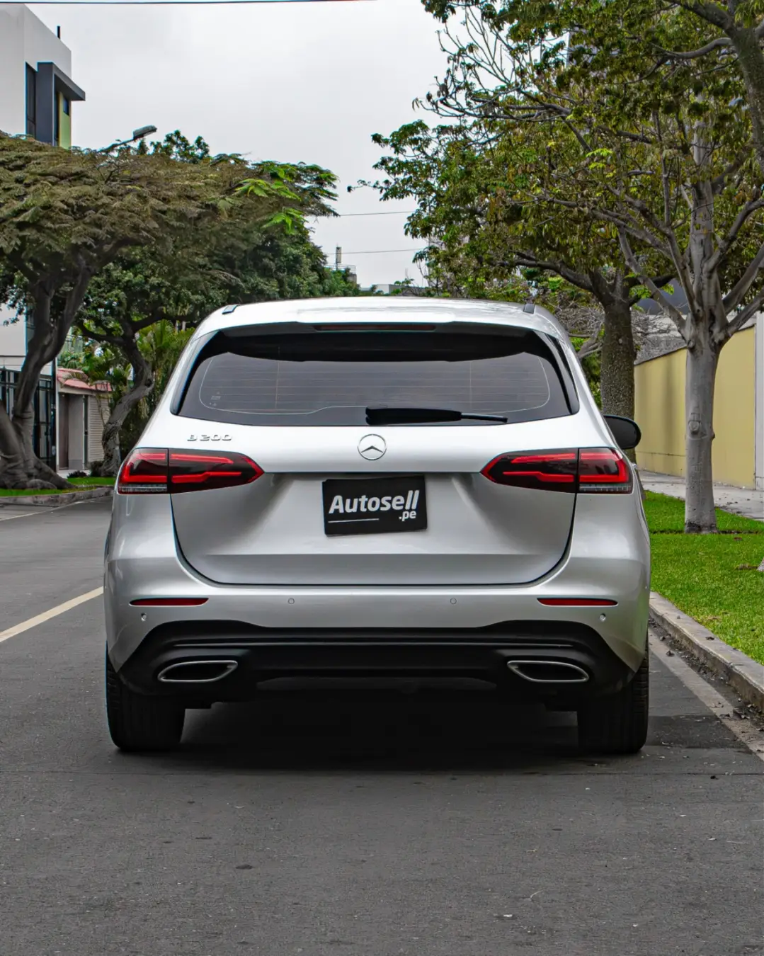 Mercedes Benz B200