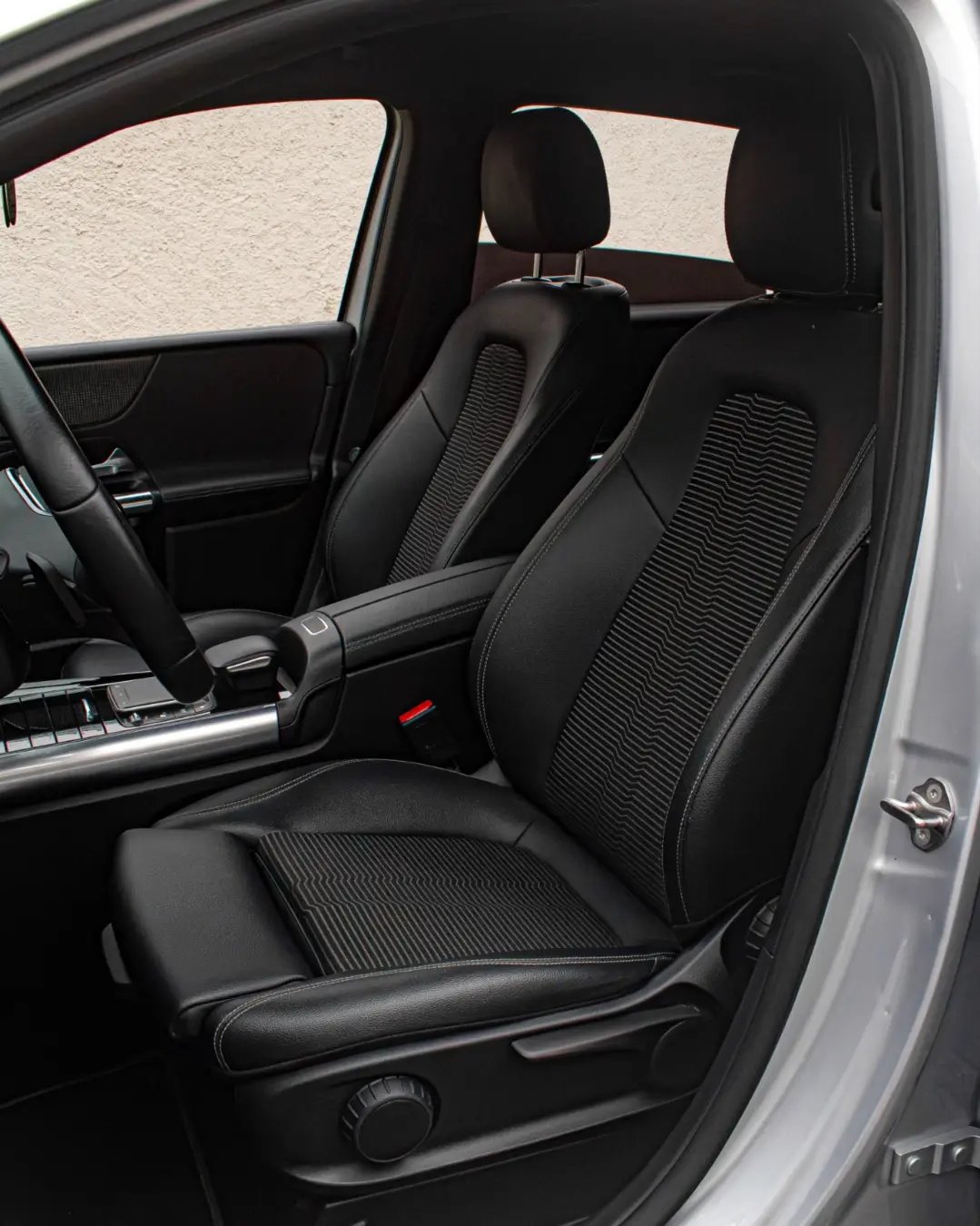 Mercedes Benz B200