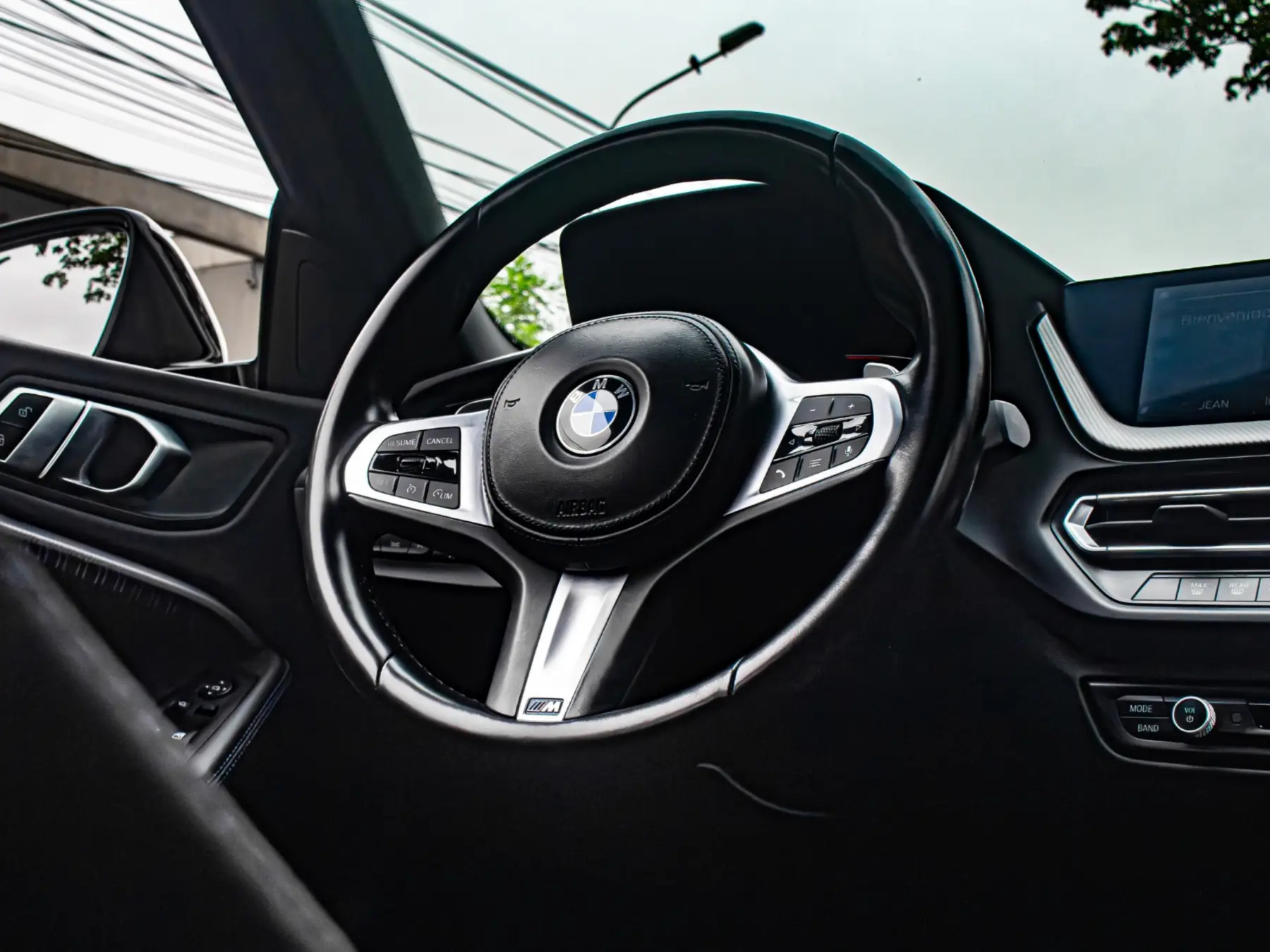 BMW 220i