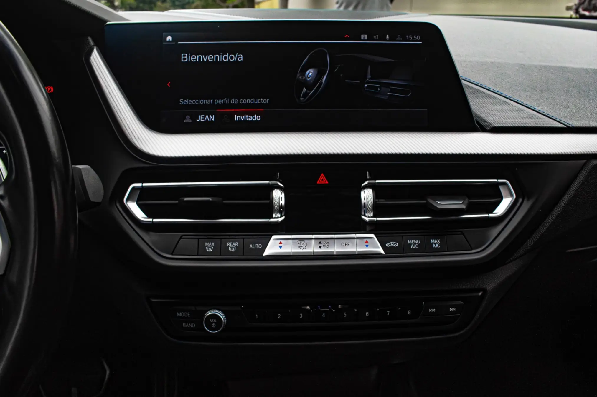 BMW 220i