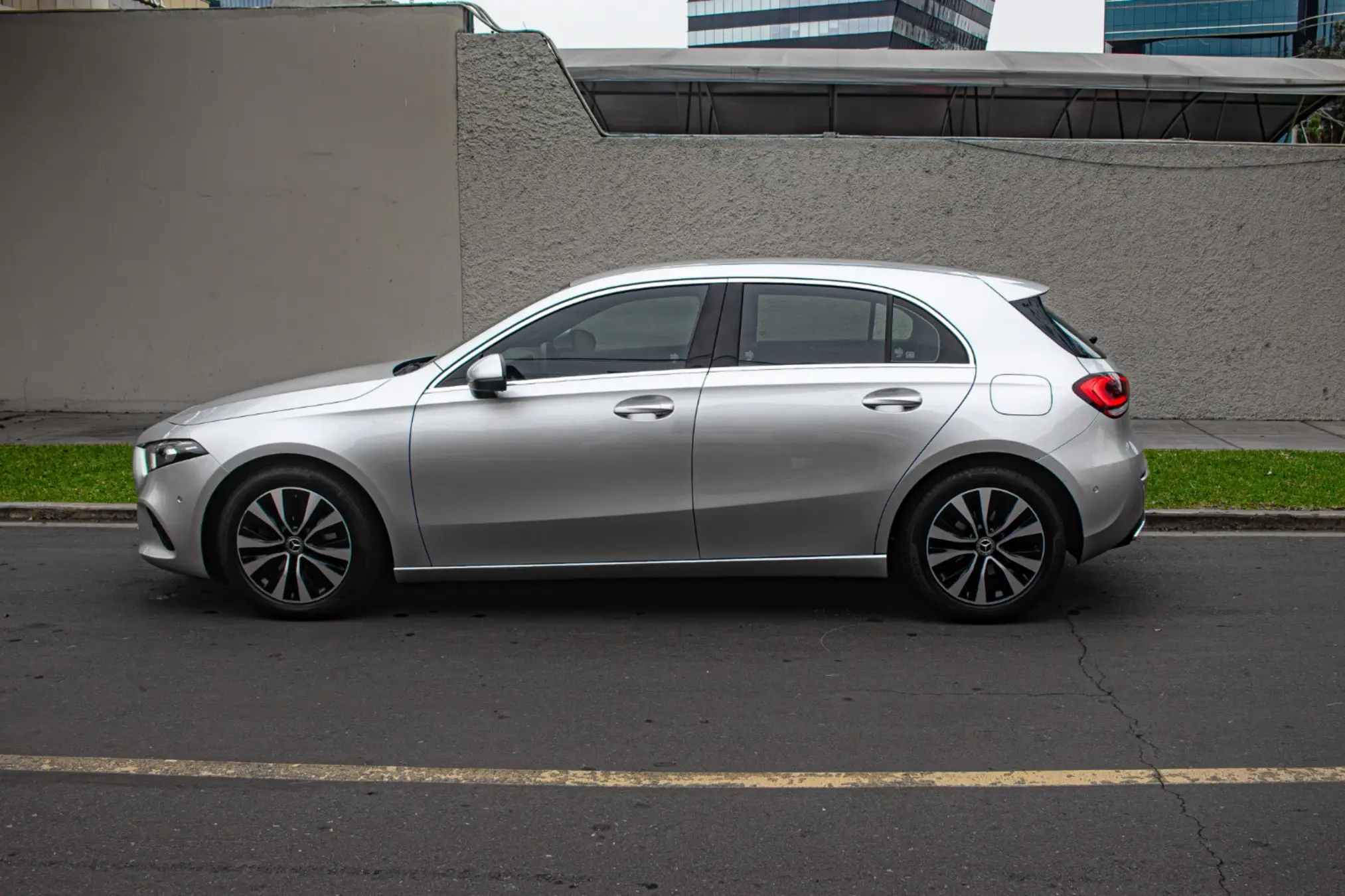 Mercedes Benz A200