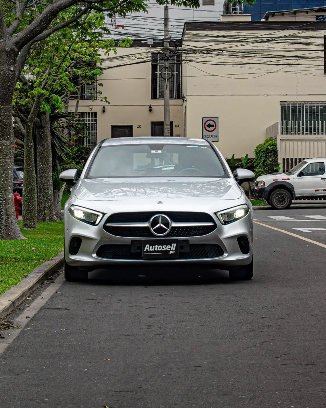 Mercedes Benz A200