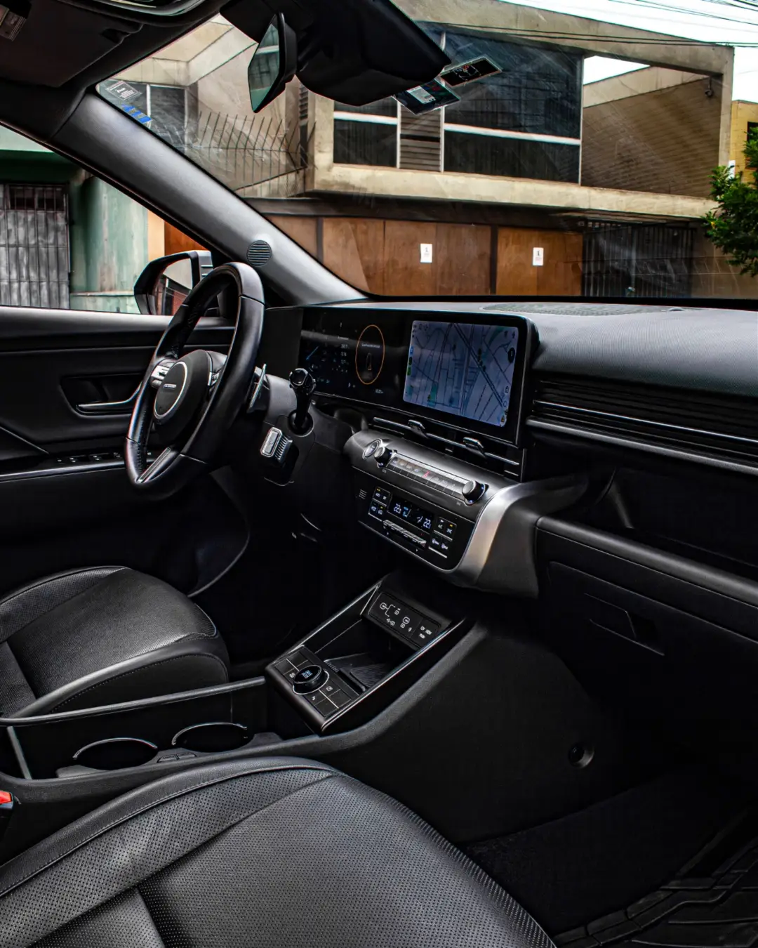 Hyundai Kona hev