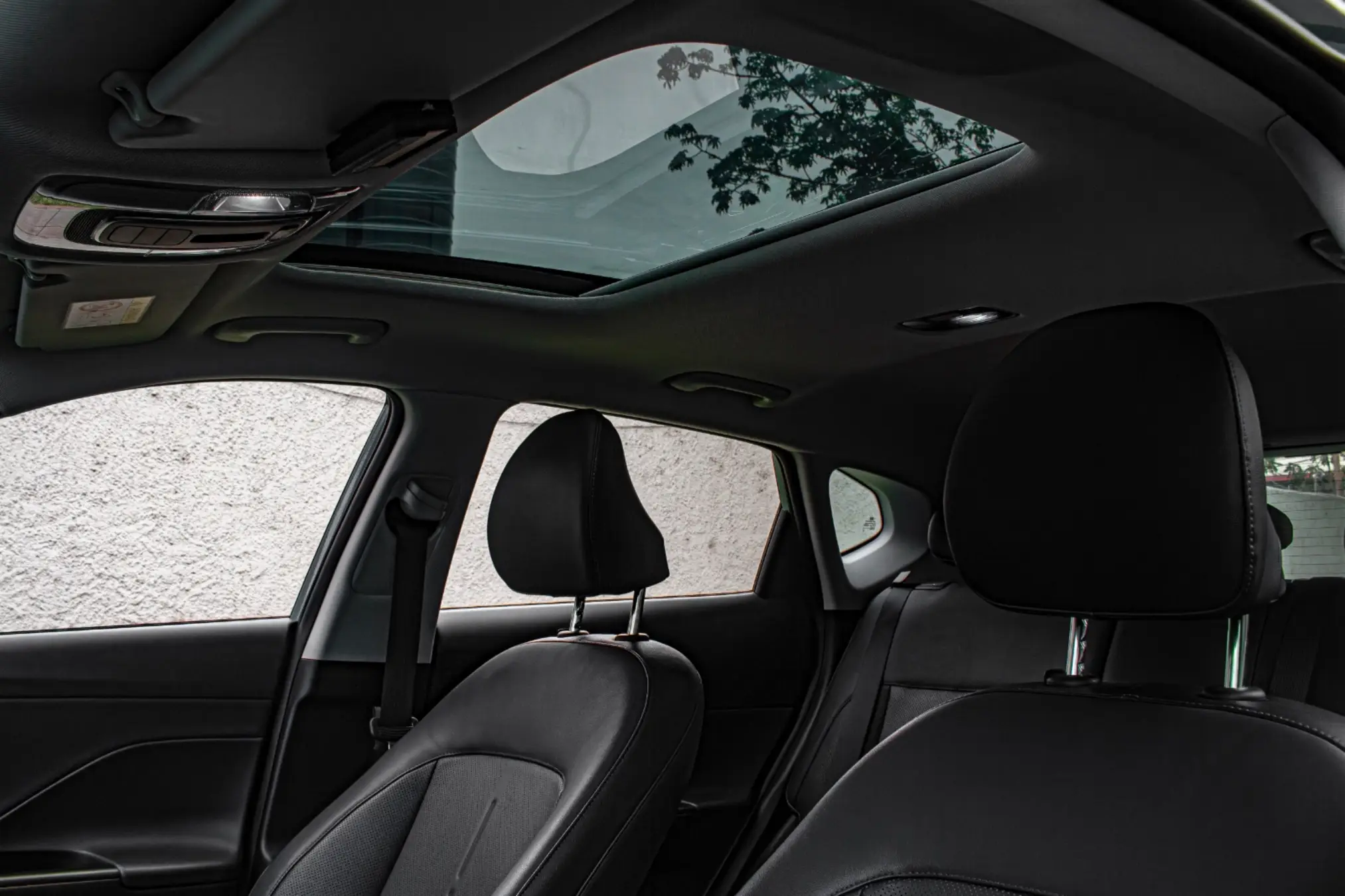 Hyundai Kona hev