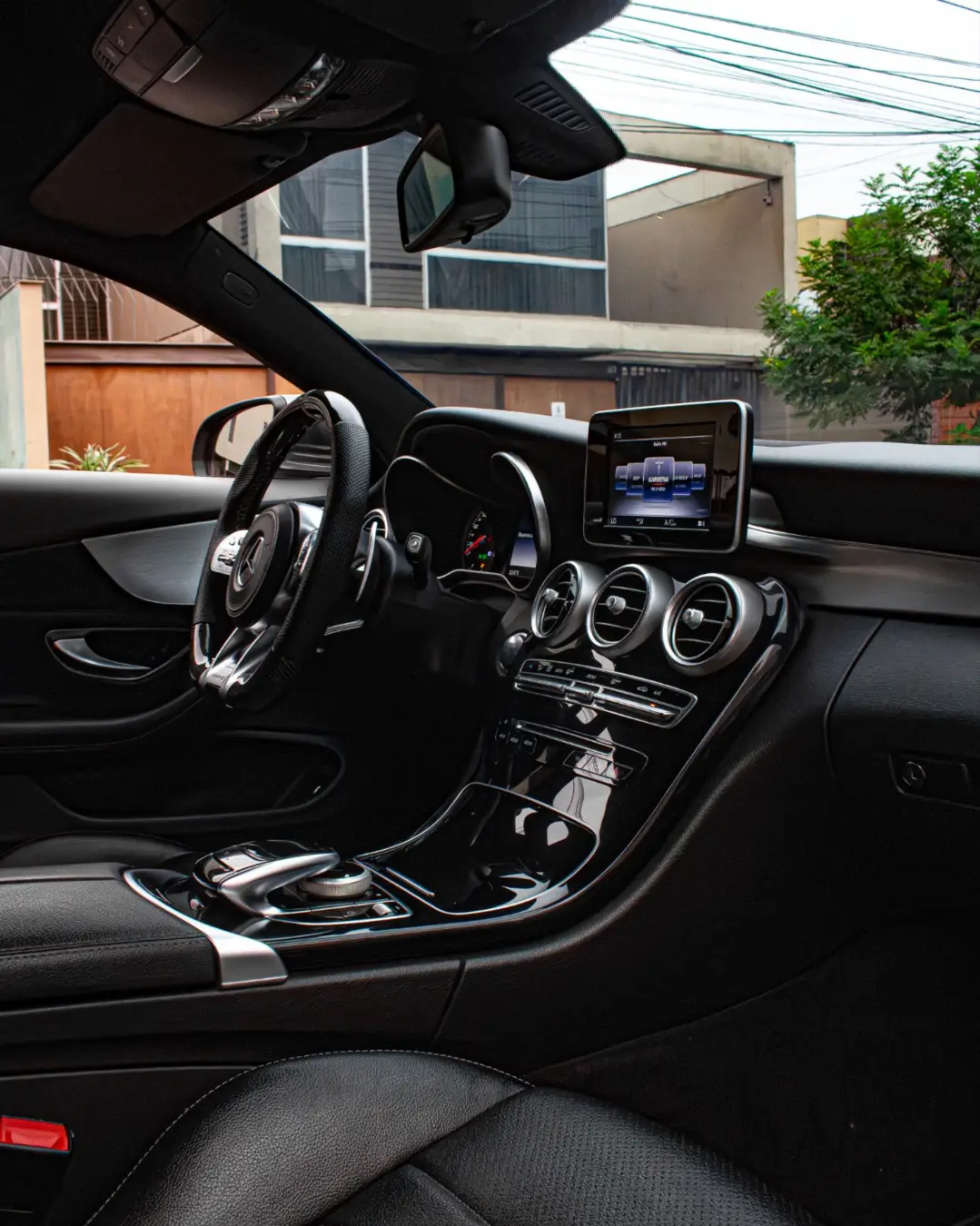 Mercedes Benz C180