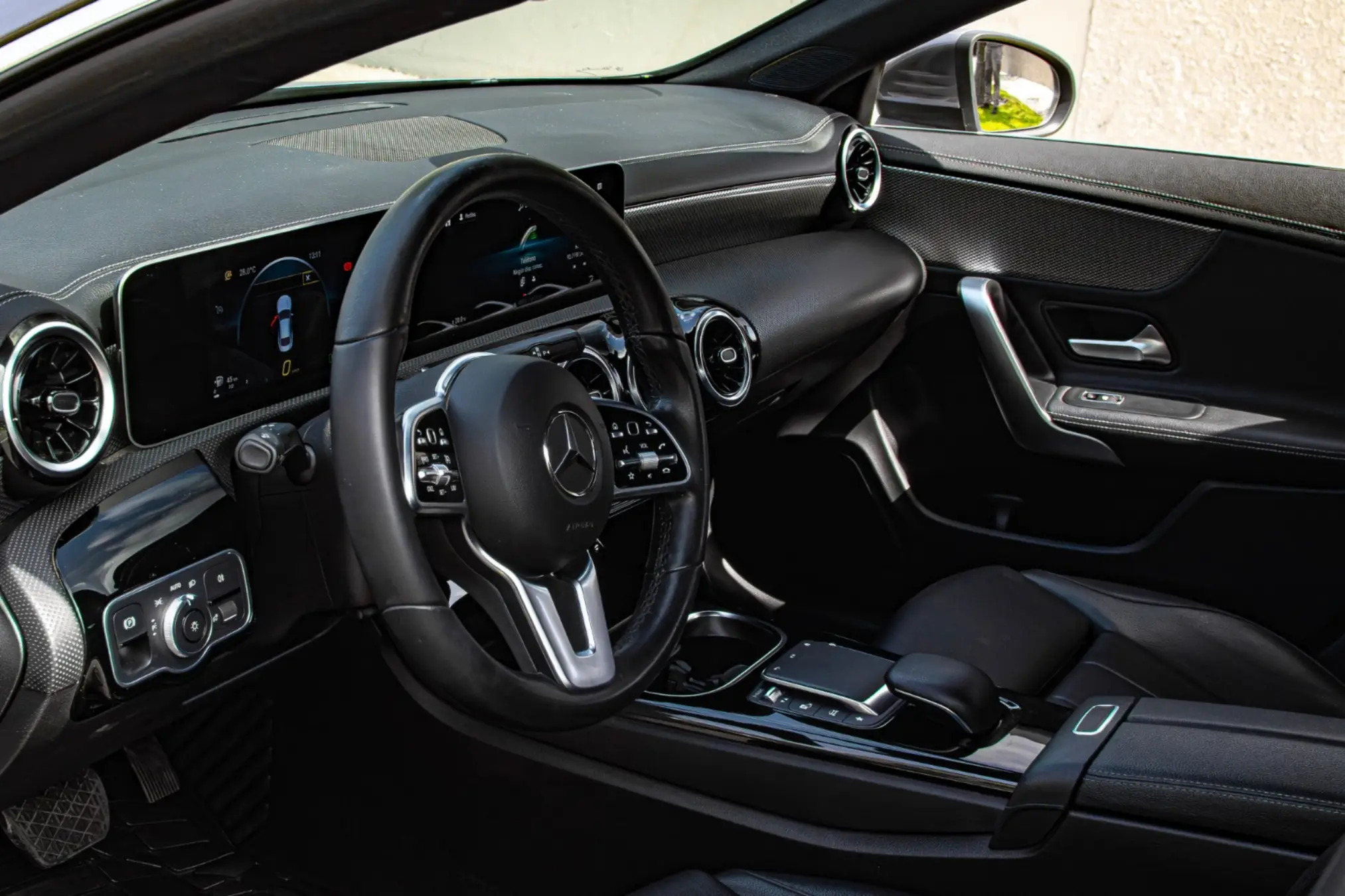 Mercedes Benz Cla200