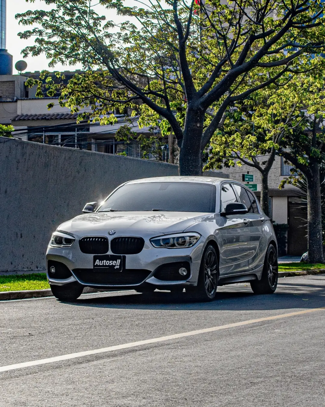 BMW 120i
