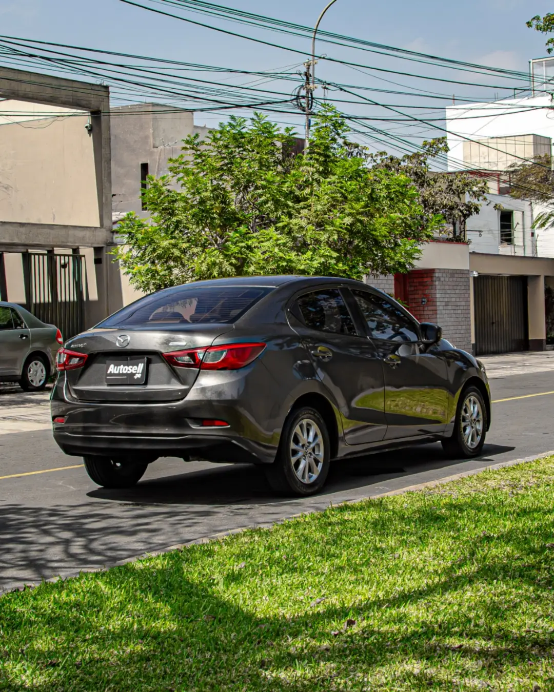 Mazda 2