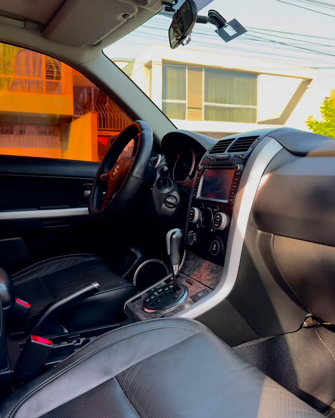 Suzuki Grand nomade