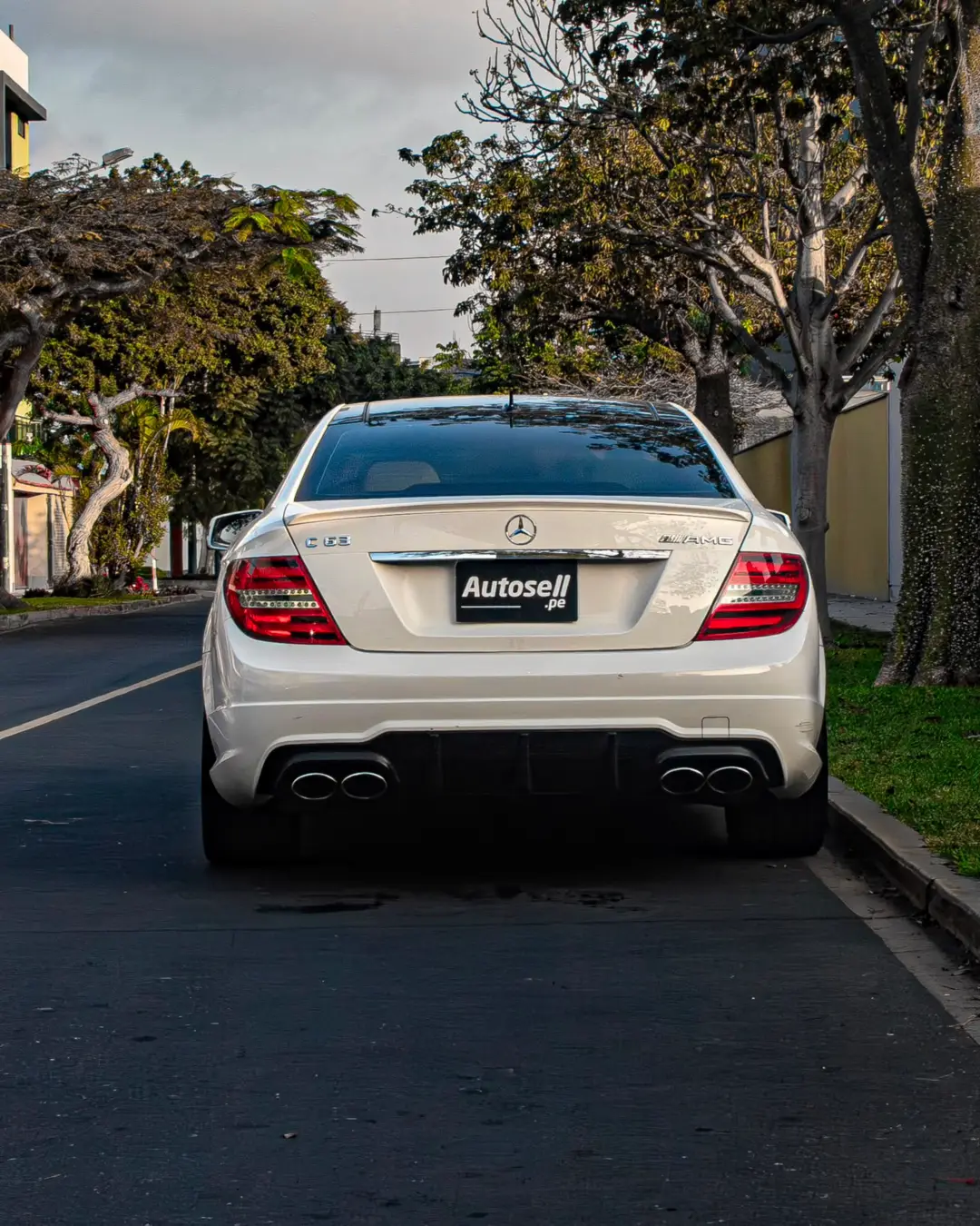 Mercedes Benz C63