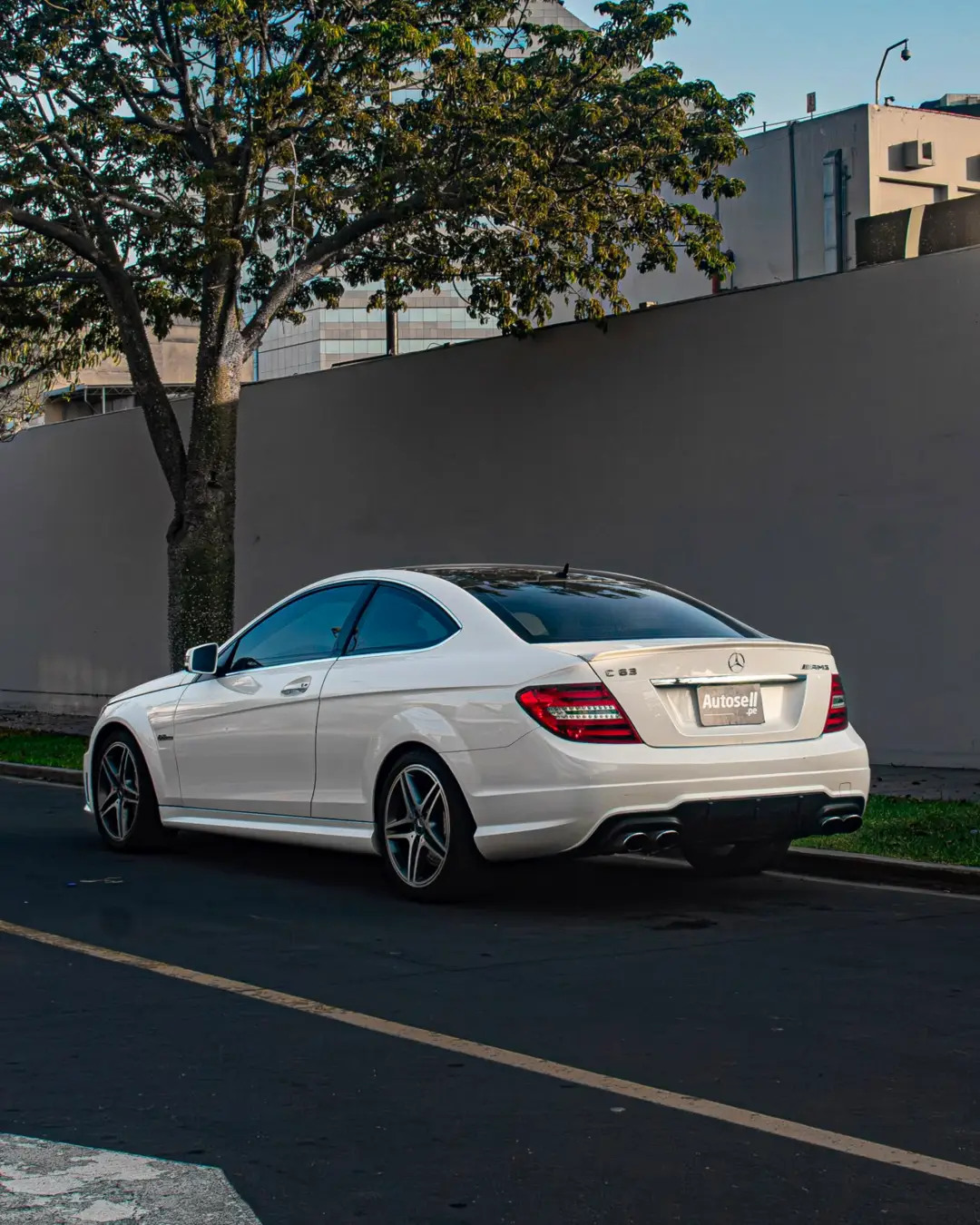 Mercedes Benz C63