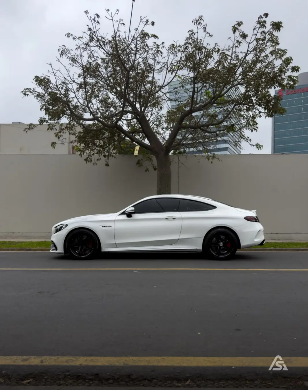 Mercedes Benz C63S