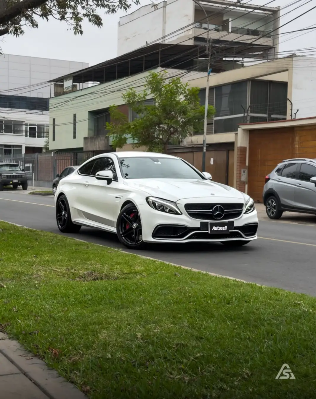 Mercedes Benz C63S