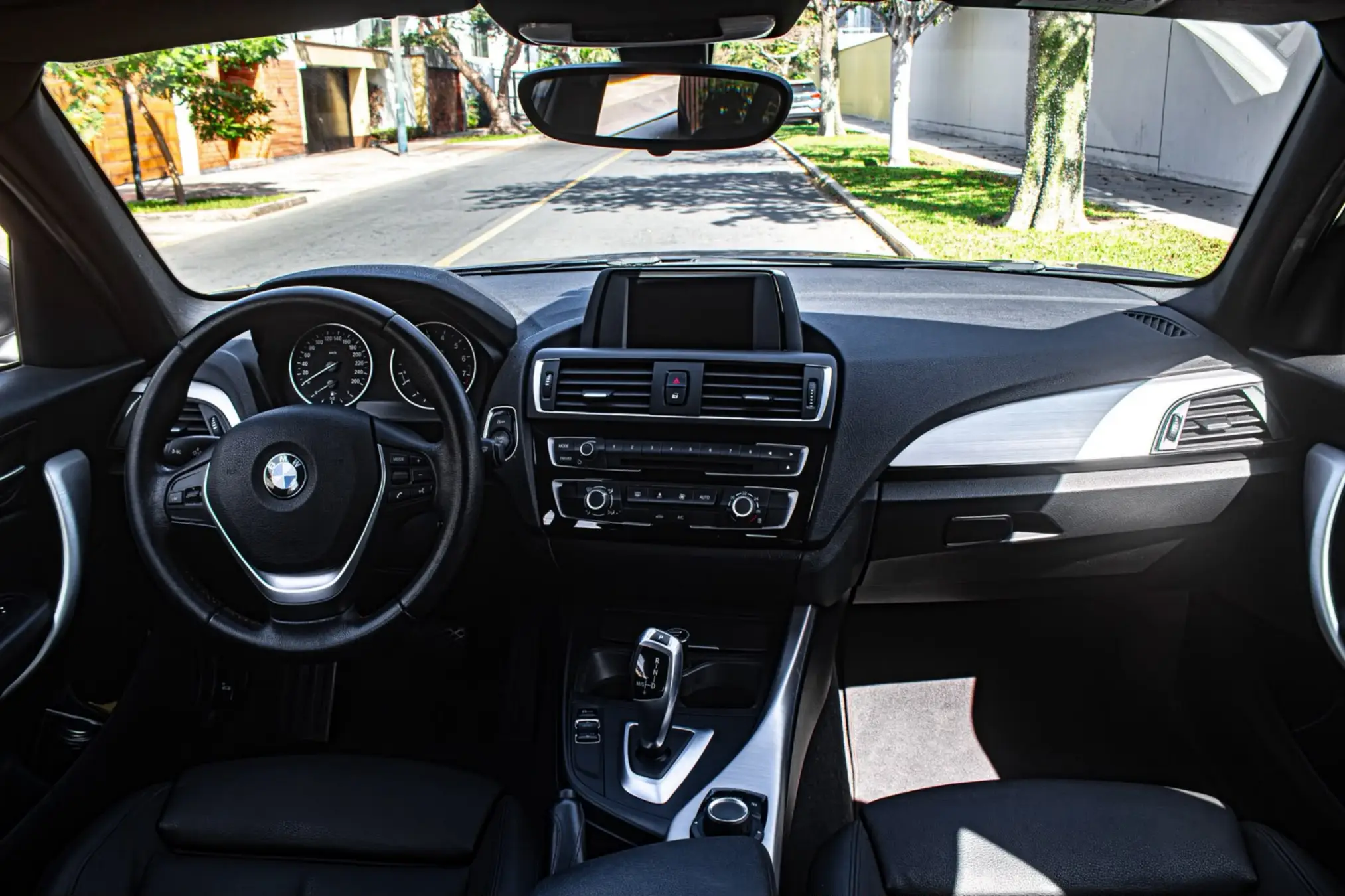 BMW 120i