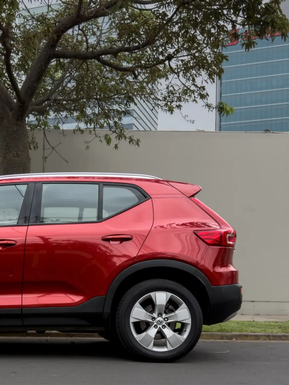 Volvo XC-40