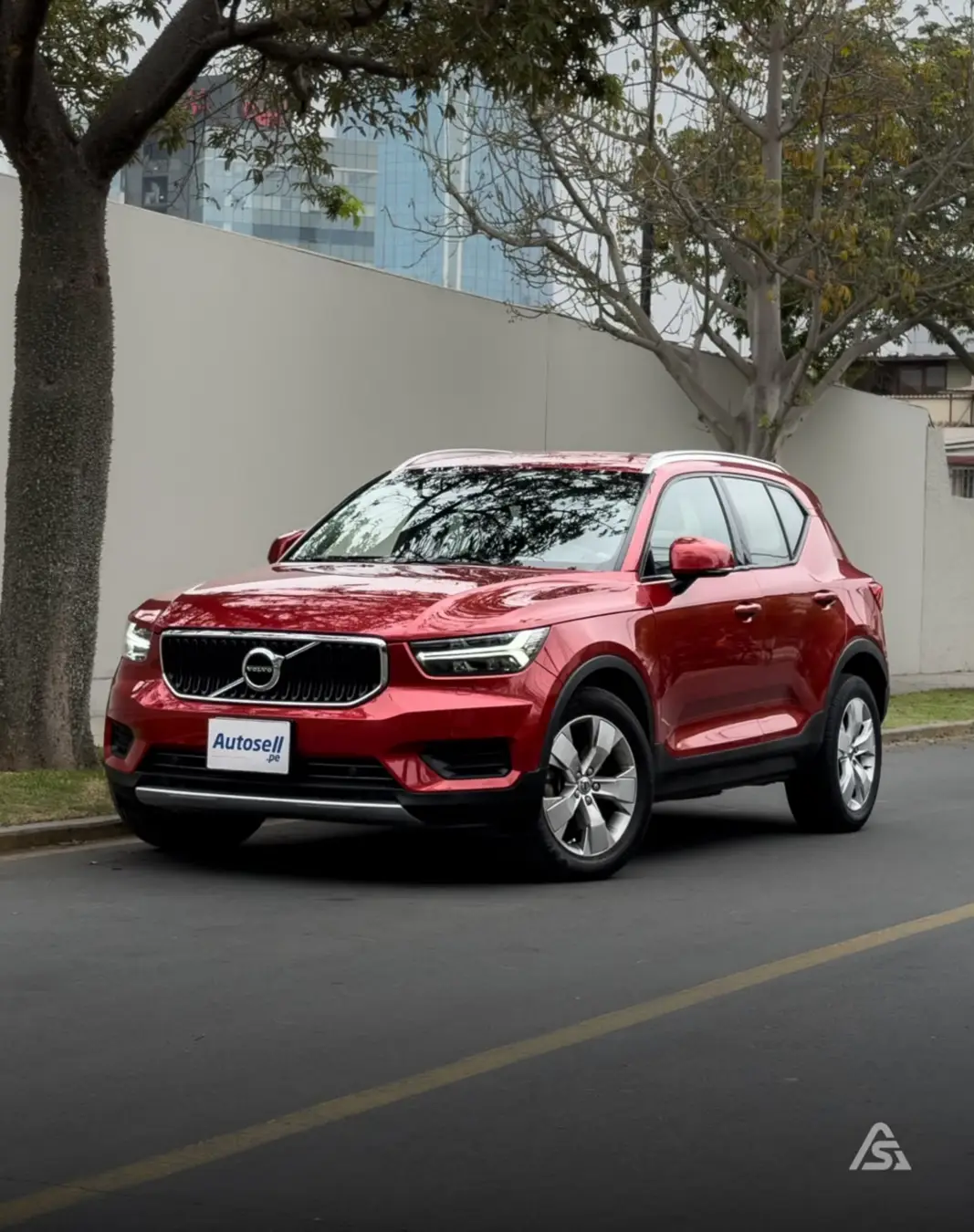 Volvo XC-40