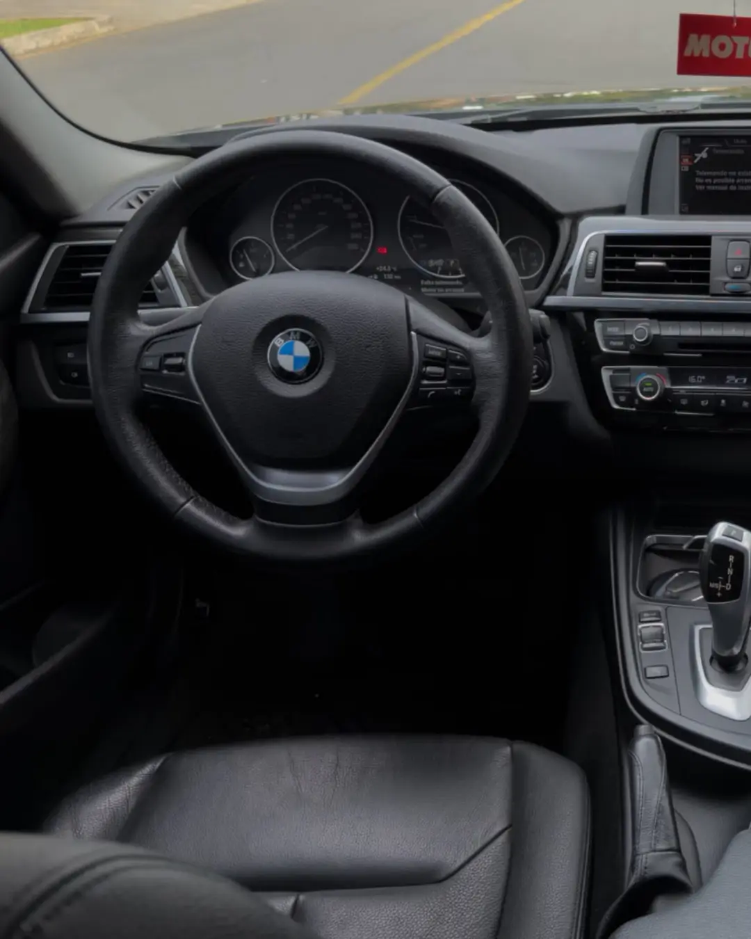 BMW 318i
