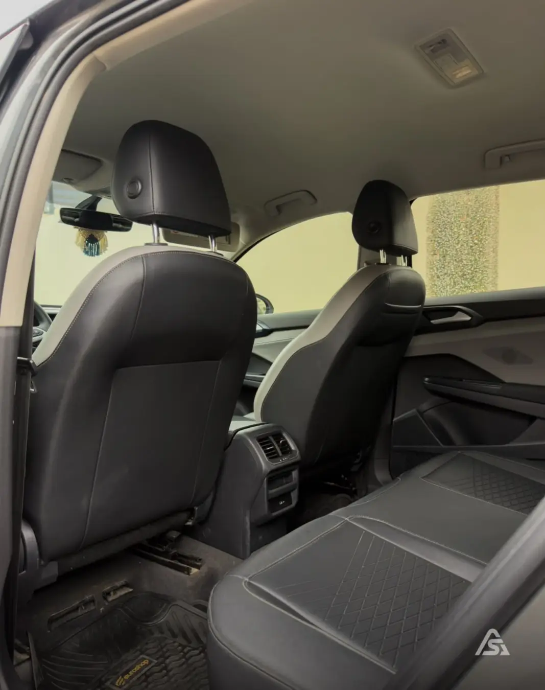Volkswagen Taos