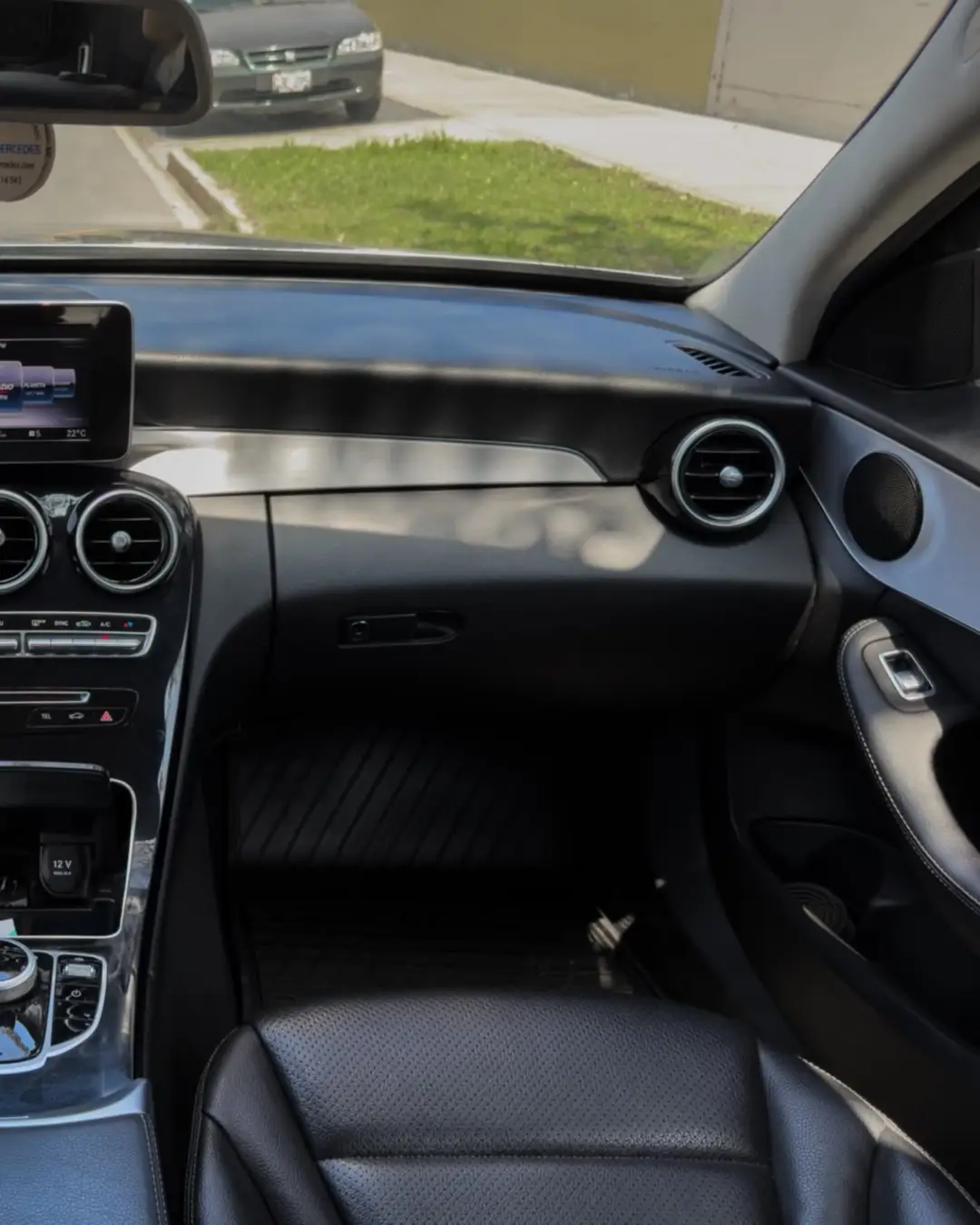 Mercedes Benz C200